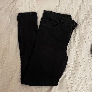 Joe’s black skinny jean